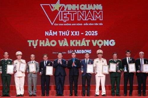 Vinh quang Việt Nam 2025: Tự hào những tấm gương cống hiến, khơi dậy khát vọng phát triển