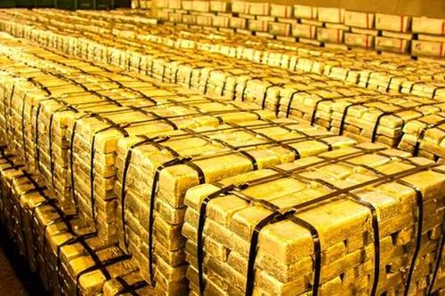 Các nước đổ xô dự trữ vàng khi Mỹ tấn công Iran