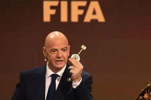 Đáp trả chỉ trích, Chủ tịch FIFA cho biết lý do Club World Cup lại ra đời