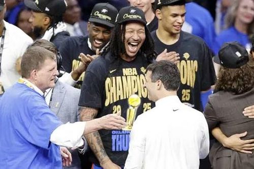 Ngôi sao gốc Việt làm nên lịch sử với chức vô địch NBA