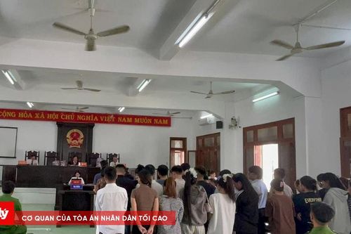 40 bị cáo lĩnh án vì mở 27.468 tài khoản ngân hàng
