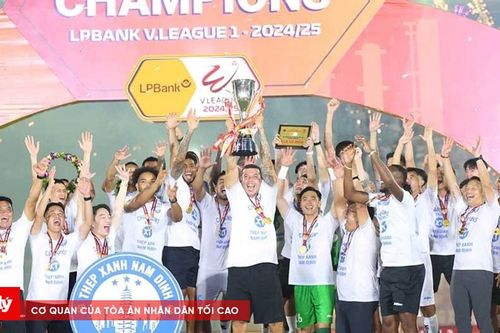 V.League 1-2024/2025 khép lại với nhiều cảm xúc