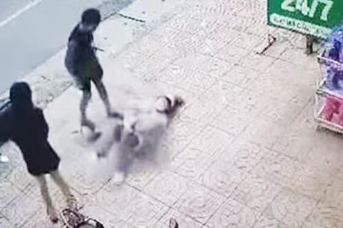 Công an điều tra vụ nam thanh niên đánh dã man 2 cô gái