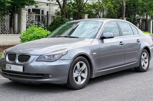 BMW 523i 17 năm tuổi bán giá hơn 280 triệu đồng dù mới đi 72.000 km