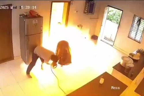 Nổ lớn do rò rỉ khí gas, đôi nam nữ thoát chết kỳ diệu