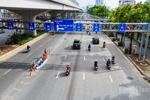 Phân làn cứng trên tuyến phố Phạm Văn Đồng giúp giảm ùn tắc và tai nạn