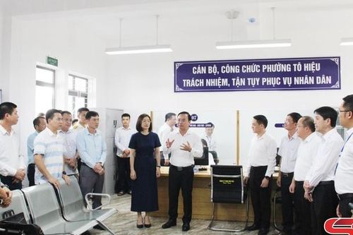 Vận hành thử nghiệm Trung tâm Phục vụ hành chính công phường Tô Hiệu