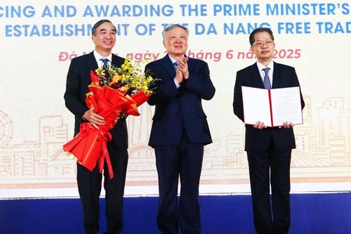 8 doanh nghiệp đăng ký đầu tư vào Khu thương mại tự do Đà Nẵng