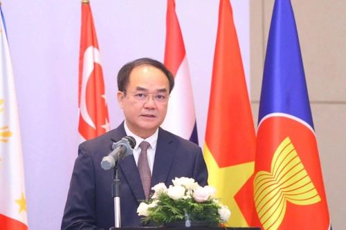Cộng đồng ASEAN: Lấy người dân làm trung tâm