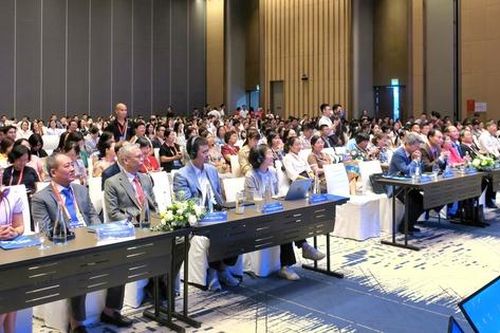 Hội nghị Dịch kính võng mạc 2025 và mục tiêu giảm mù lòa cho cộng đồng