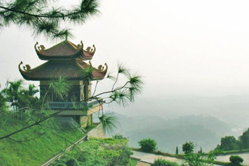 Quan niệm về thiên nhiên trong thơ Thiền thể kỷ 17