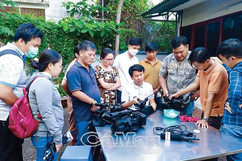 Tâm tình và kỳ vọng