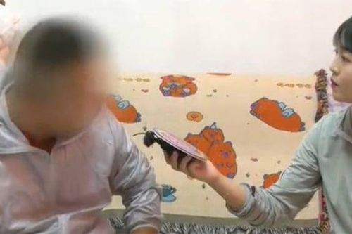 Xét nghiệm ADN vì khai sinh muộn, ông bố phát hiện mình 'nuôi con tu hú' 6 năm