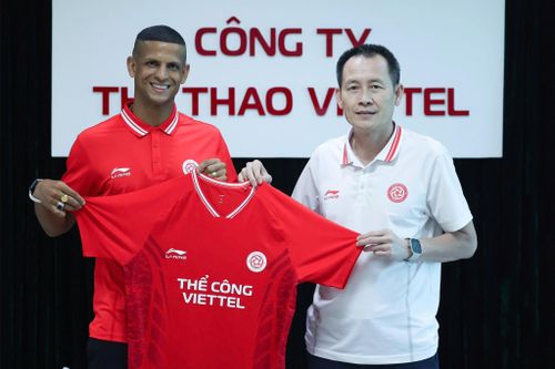 Vua phá lưới V-League gia nhập Thể Công Viettel