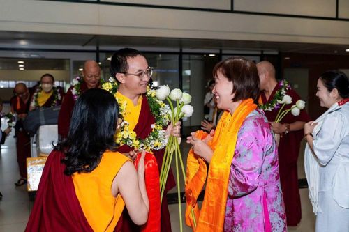 Đoàn Phật giáo Nepal tham quan tổ chức Pháp hội tại Việt Nam
