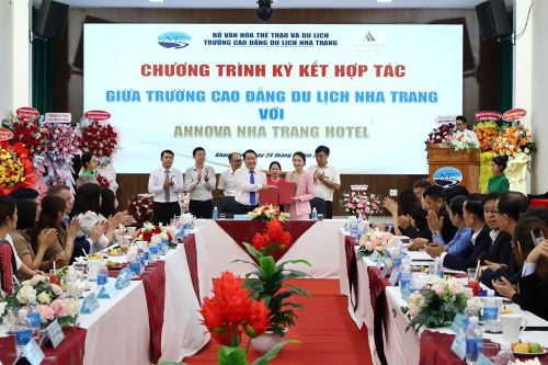 Khánh Hòa: Ký kết đào tạo nguồn nhân lực du lịch cho các doanh nghiệp