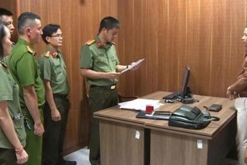Lừa đảo chiếm đoạt tài sản, Chủ tịch Công ty cổ phần nước GMT bị khởi tố