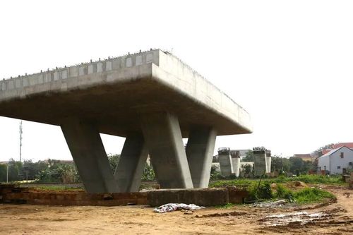 Công trình 160 tỷ đồng 'đắp chiếu'
