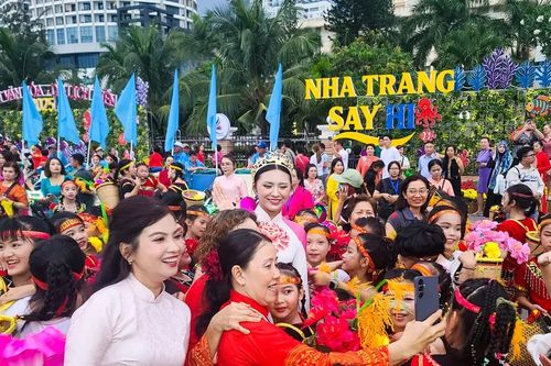 Khánh Hòa đón 667 ngàn lượt khách trong 4 ngày lễ hội