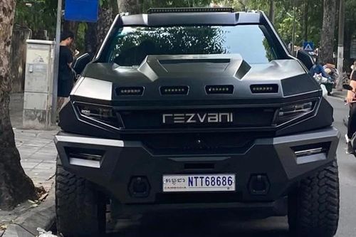 Tận thấy Rezvani Vengance 'khủng long' chống đạn tại Hà Nội