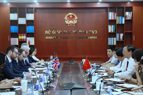 Vương quốc Anh hỗ trợ Việt Nam nâng cao chất lượng các chương trình đào tạo