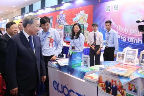 Tiếp tục kể câu chuyện Việt Nam, thắp sáng khát vọng vươn lên của dân tộc Việt Nam