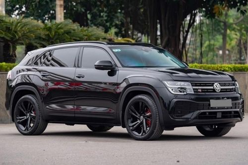 Bộ đôi Volkswagen Viloran và Teramont X bất ngờ tăng giá tại Việt Nam