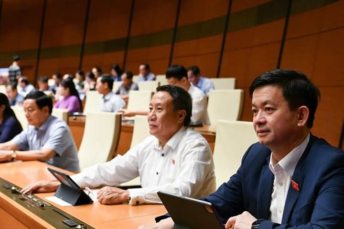 'Xóa' phân biệt công chức cấp xã với cấp tỉnh