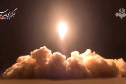 Số tên lửa Iran phóng vào Qatar bằng số bom Mỹ thả xuống cơ sở hạt nhân Iran