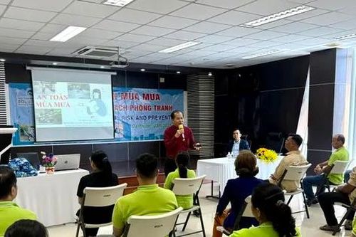 VWS tổ chức tập huấn an toàn mùa mưa cho người lao động