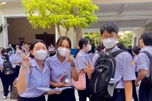 300 học sinh theo bố mẹ từ Ninh Thuận: Khánh Hòa đảm bảo chính sách giáo dục