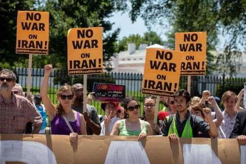 Chuyên gia phân tích chi tiết khả năng Iran trả đũa và ảnh hưởng đến giá dầu toàn cầu