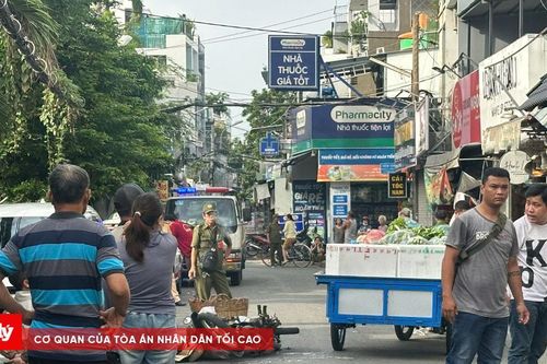 Xe lôi va chạm với xe máy, 1 người tử vong