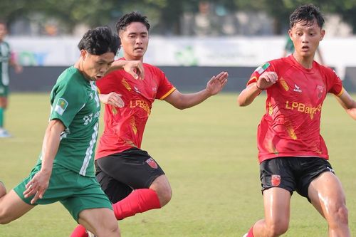 Đội bóng Công Phượng treo thưởng 'khủng' trước trận play-off tranh vé V-League