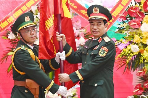 Công bố các quyết định sáp nhập, tổ chức lại bộ chỉ huy quân sự cấp tỉnh