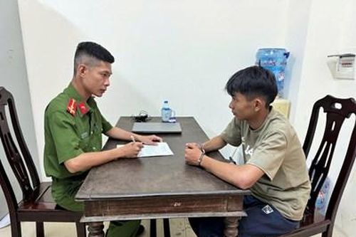 Cướp giật không thoát sau 2 giờ gây án