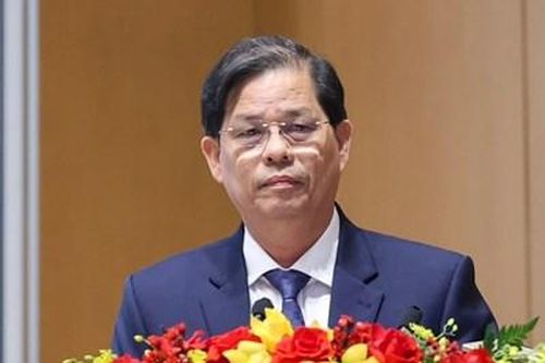 Chủ tịch và 2 Phó Chủ tịch UBND tỉnh Khánh Hòa xin nghỉ công tác