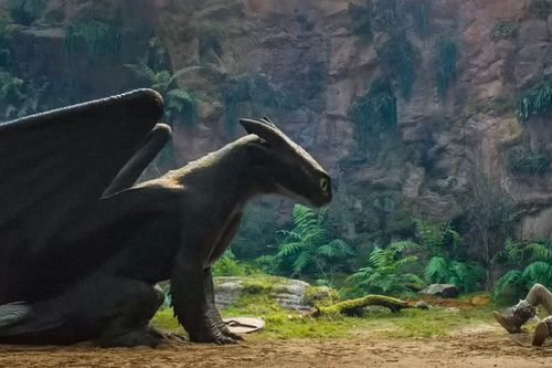 Gây nhiều tranh cãi, Bí kíp luyện rồng (2025) vẫn kiếm doanh thu 'đậm'