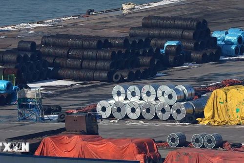 Hàn Quốc kêu gọi Mỹ miễn trừ thuế thép, ôtô trước thời hạn 8/7