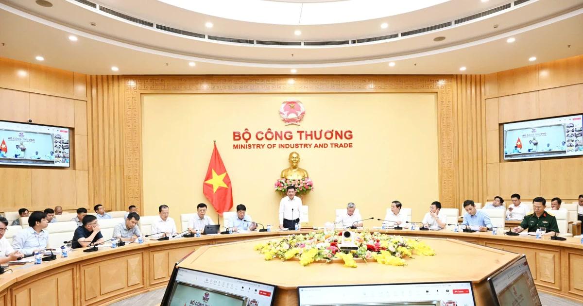 Bộ trưởng Công Thương: Chủ động các tình huống, đảm bảo cung ứng điện