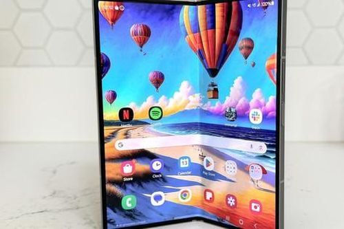 Trên tay Galaxy Z Fold 7 với chip Snapdragon 8 Elite mới cực mạnh mẽ