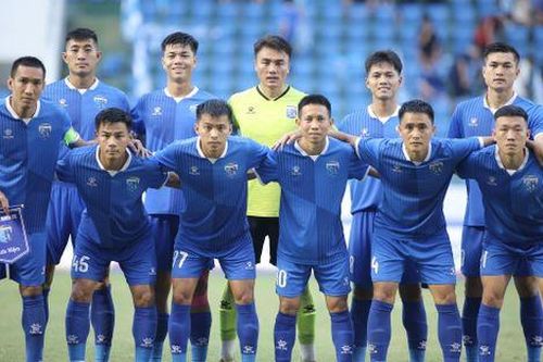 CLB Quảng Ninh tái sinh ngoạn mục