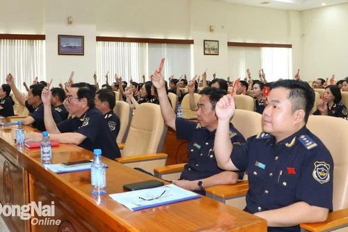 Đảng bộ Chi cục Hải quan khu vực XVIII phấn đấu hoàn thành xuất sắc các mục tiêu đề ra trong nhiệm kỳ 2025-2030