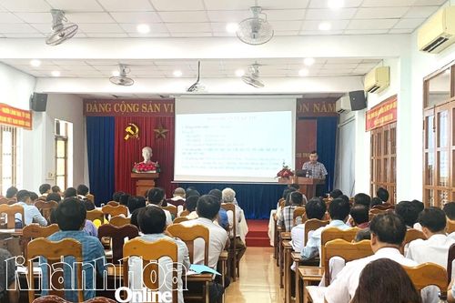 Tập huấn nghiệp vụ kiểm tra công tác coi thi tốt nghiệp THPT 2025