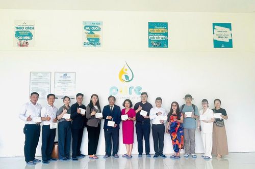 Dược phẩm Phú Khang tham quan nhà máy Pure Global