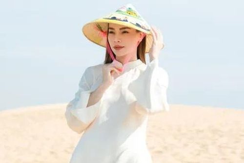 Hồ Ngọc Hà quảng bá quê hương Quảng Bình
