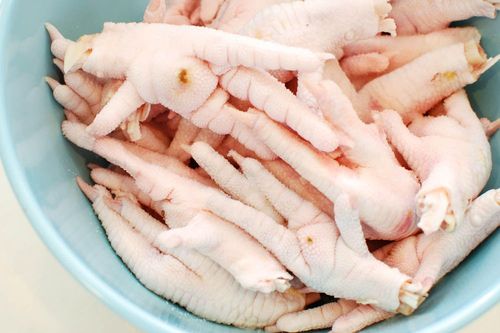 Cách phân biệt chân gà bẩn để tránh đưa chất độc vào người
