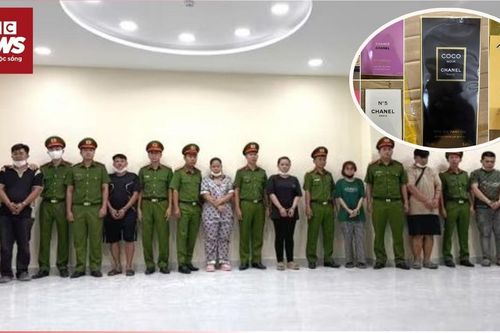 Công an TP.HCM triệt phá đường dây sản xuất, buôn bán nước hoa giả quy mô lớn
