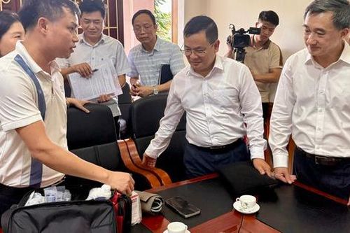 Thứ trưởng Bộ Y tế: Rà soát kỹ lưỡng để đảm bảo tốt nhất công tác y tế phục vụ kỳ thi tốt nghiệp THPT 2025