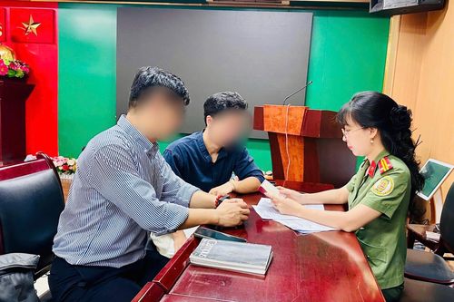 Xử phạt giám đốc người nước ngoài không gia hạn tạm trú trong thời gian bị cấm xuất cảnh